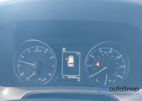 2018 Toyota Rav4 Le z USA, uszkodzony, nr VIN 2T3BFREV4JW754838